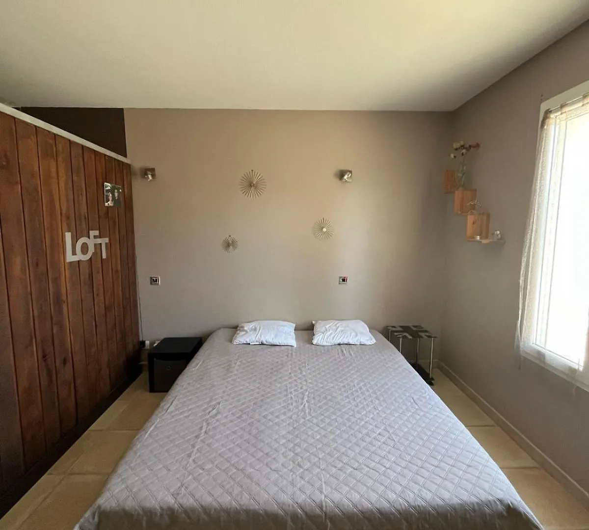 Maison Individuelle Grillon 4 Chambres Villa