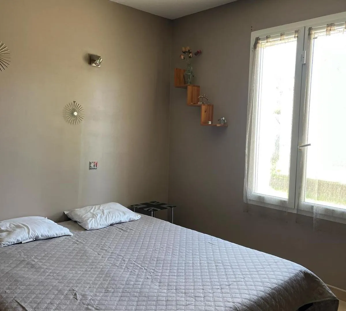 Maison Individuelle Grillon 4 Chambres