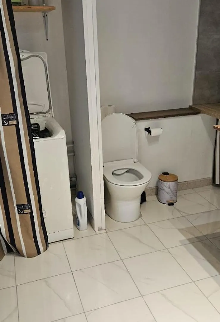 Maison Individuelle Grillon 4 Chambres 0*,  Francia