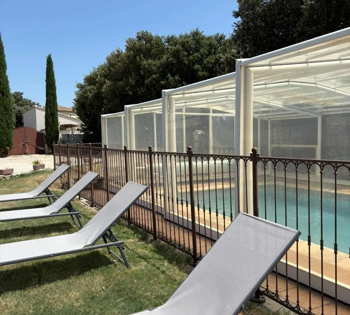 Villa Maison Individuelle Grillon 4 Chambres